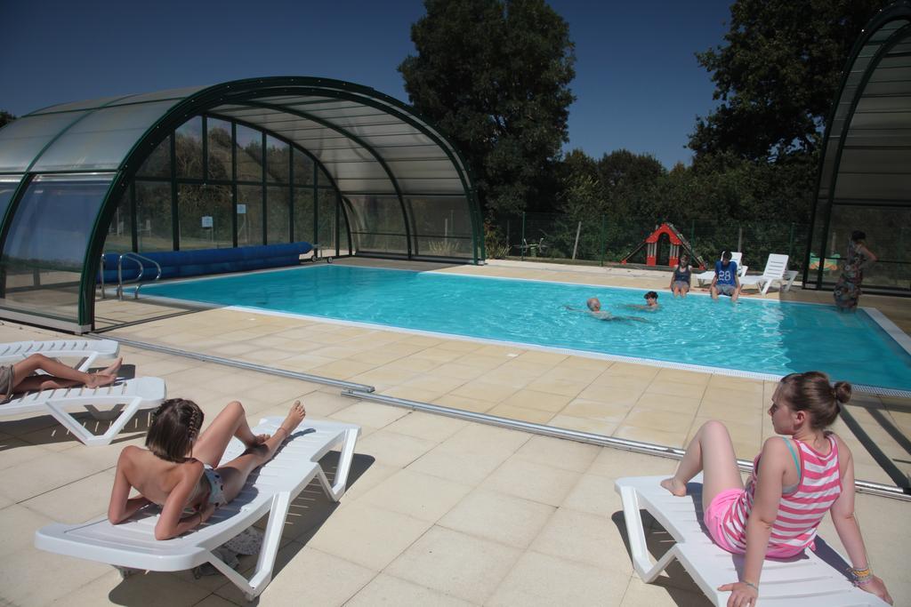 Camping Des Rulieres Hotel Saint-Valerien Luaran gambar