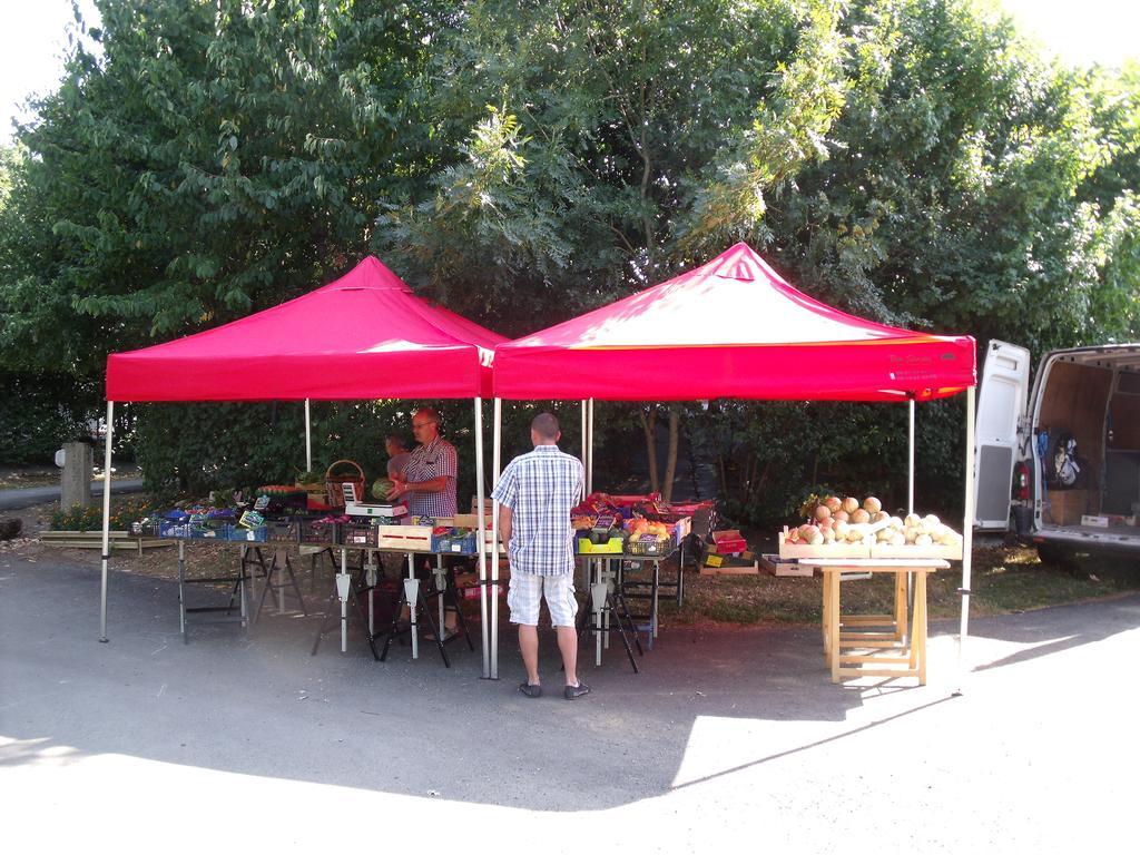 Camping Des Rulieres Hotel Saint-Valerien Luaran gambar