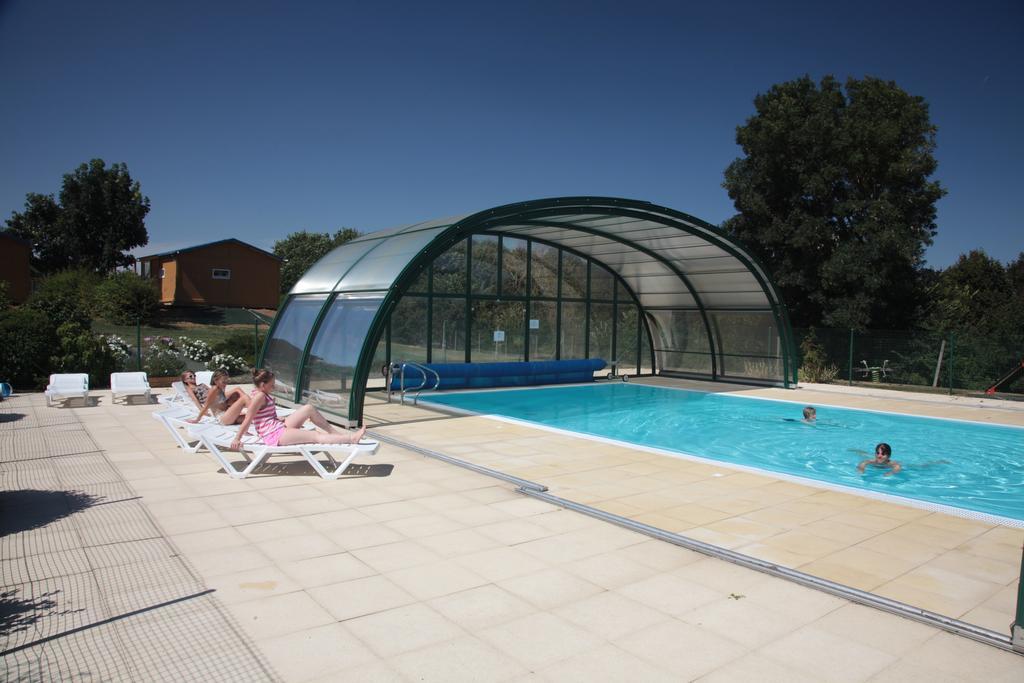 Camping Des Rulieres Hotel Saint-Valerien Luaran gambar
