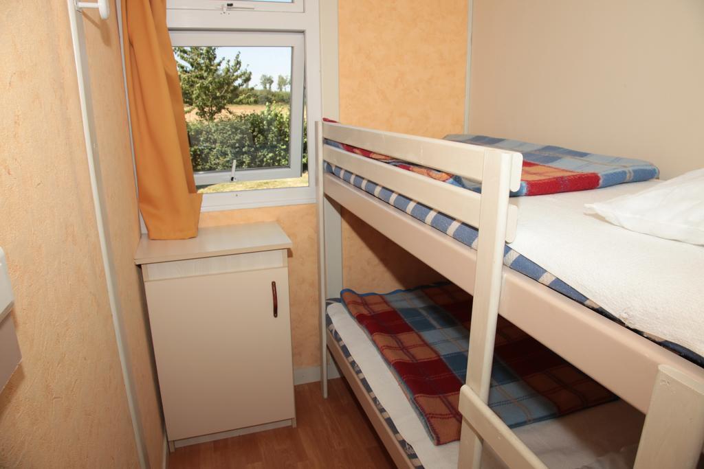Camping Des Rulieres Hotel Saint-Valerien Luaran gambar